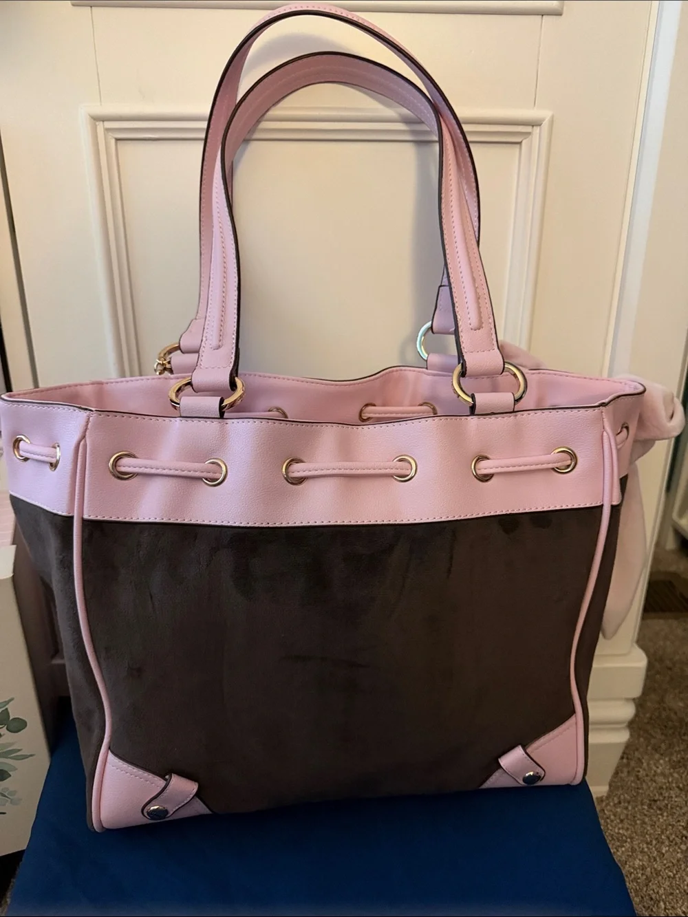 Juicy Couture Pink and Brown Logo Tote with Bow Accent